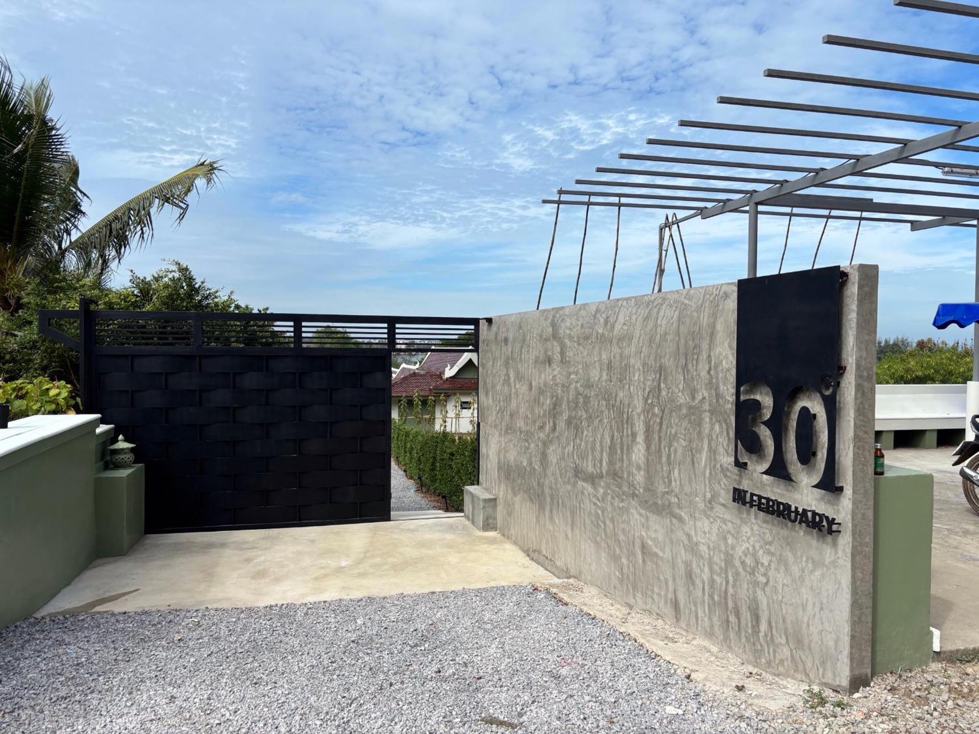 Thirty Degrees In February, Khao Tao, Hua Hin Villa Exterior photo